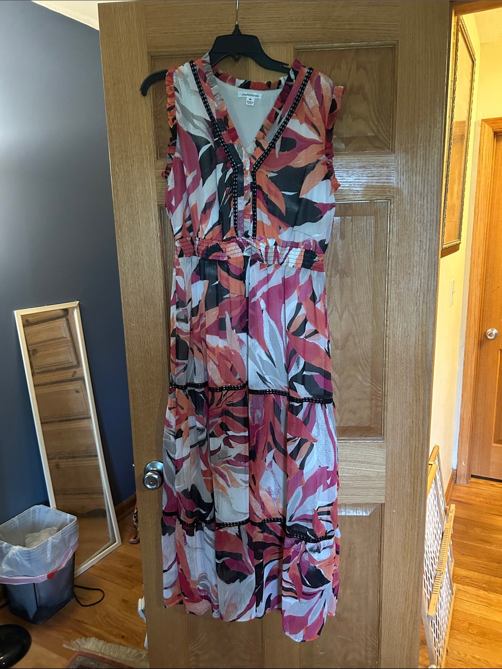 JohnPaulRichard Pink & Orange Leaf-Print Tiered Maxi Dress